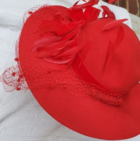Vintage Red Felted  veil‎ hat - Picture 2 of 11